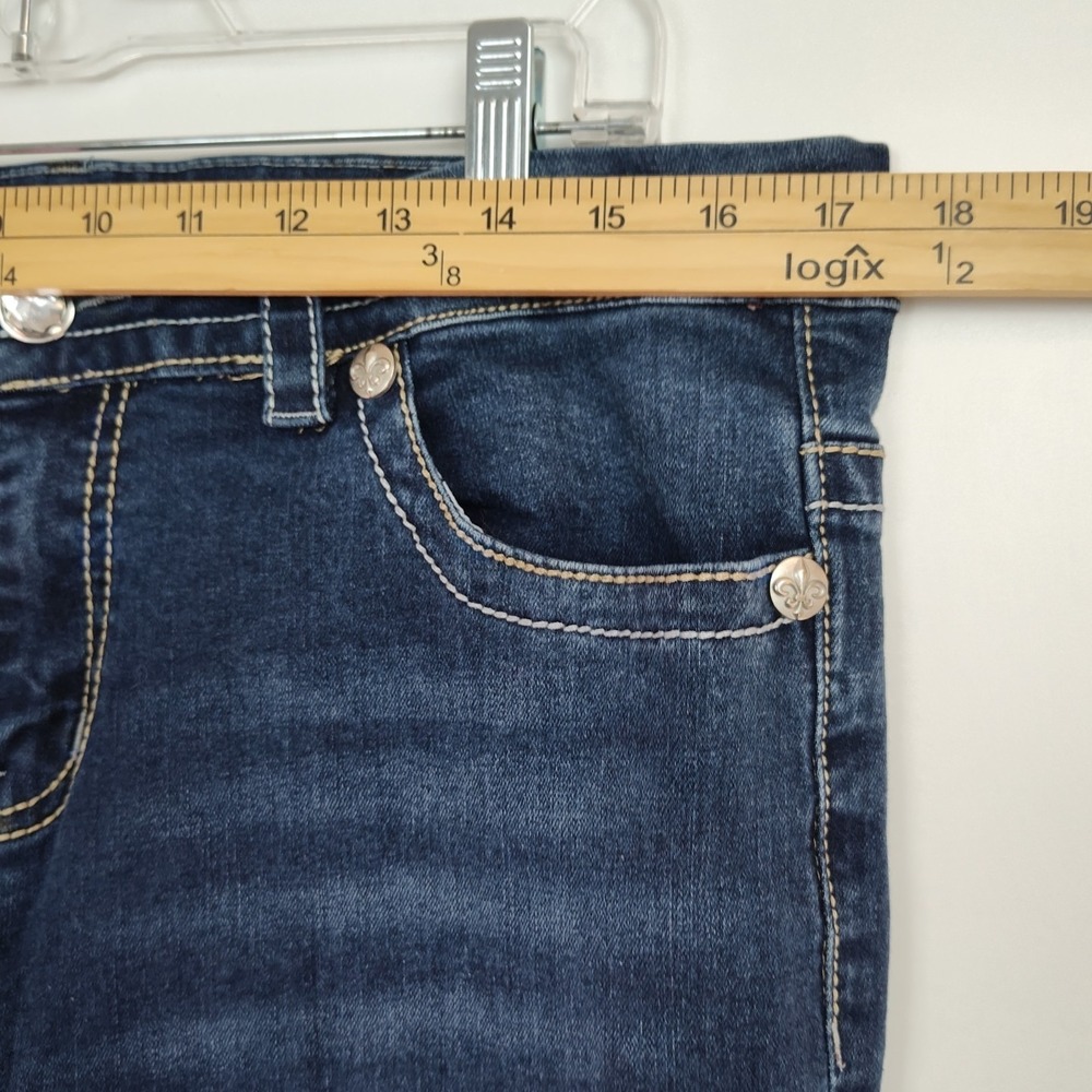 Rebel & Soul Jeans Women's Size 15 Boot Cut Medium Wash Blue Embroidered Pockets - Picture 3 of 11